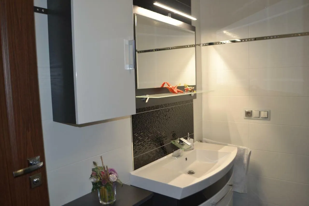 Apartamento Grosses Haus Apartement In Laatzen Nahe Messe Hanôver