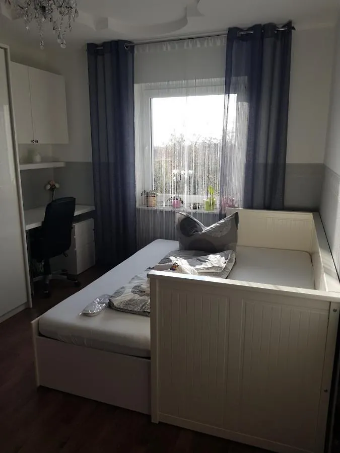 Apartamento Grosses Haus Apartement In Laatzen Nahe Messe Hanôver Alemanha